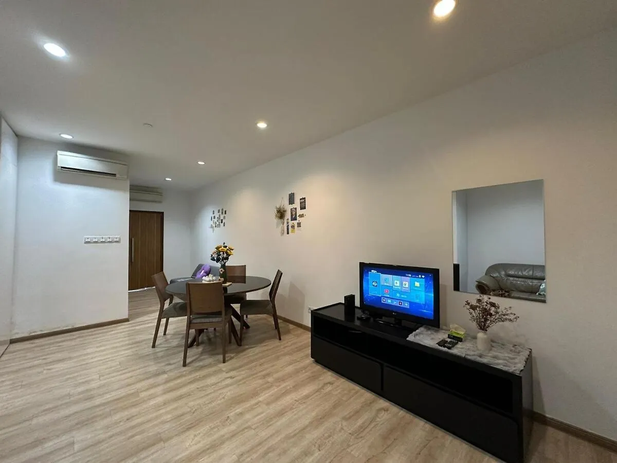 Joyful Seaview Studio 118 Island88 For 3Pax ジョージタウン アパート