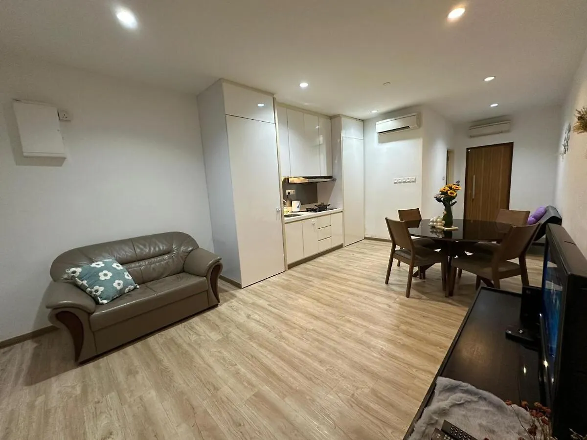 Joyful Seaview Studio 118 Island88 For 3Pax ジョージタウン アパート